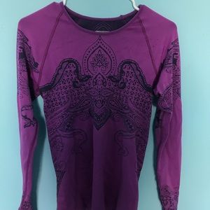 purple athleta workout shirt!!